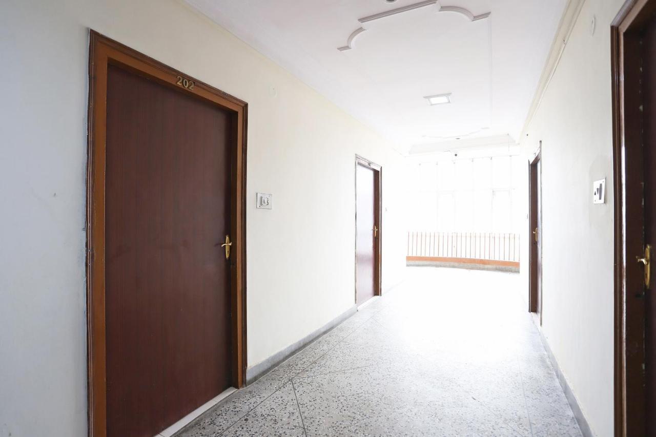 Oyo Flagship 76697 Hotel Park Awadh Lucknow Exterior photo